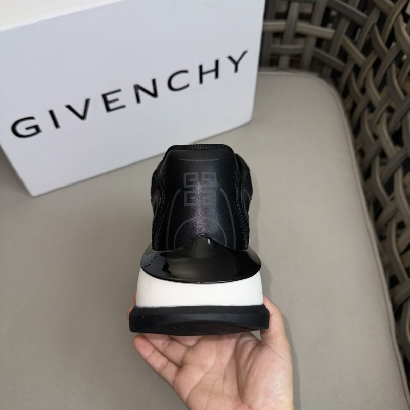 Givenchy Sneakers